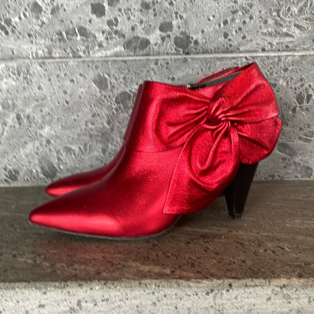 Electric Infrared Paige Ankle Boots